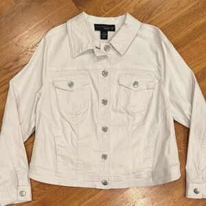 NWT White Denim Jacket, Venezia, Sz 18